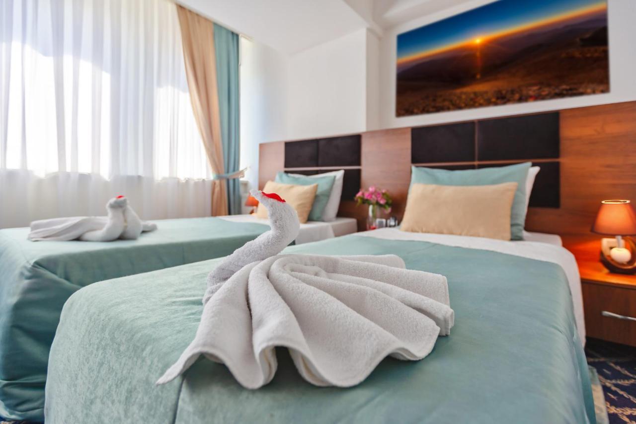 Demir Yol Plaza Hotel Baky Esterno foto