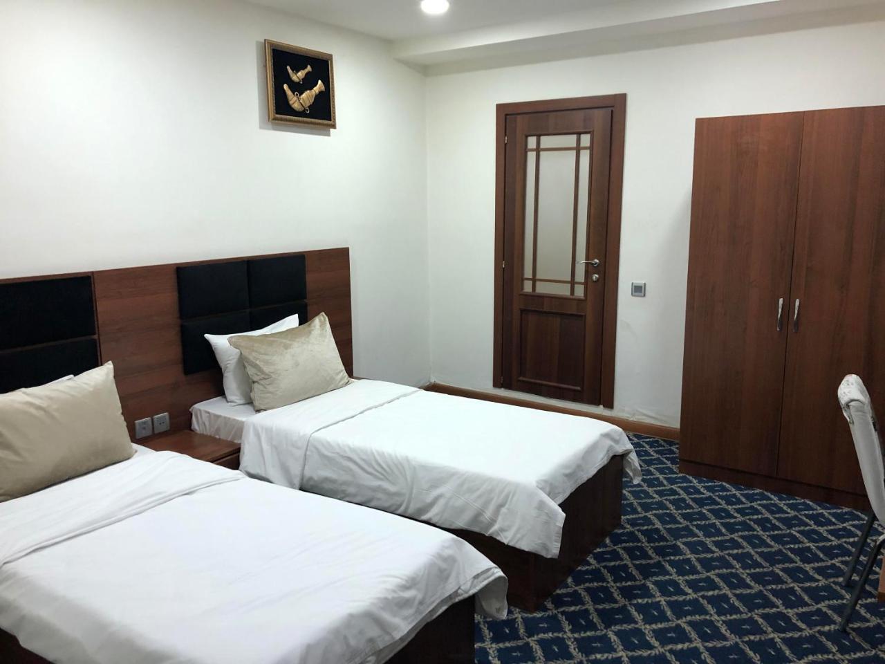 Demir Yol Plaza Hotel Baky Esterno foto